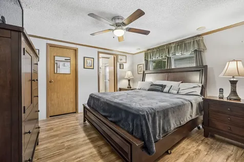 818 Oakbrook Drive Crystal Lake IL 60014