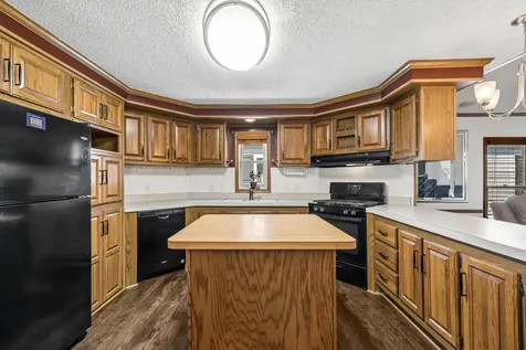 818 Oakbrook Drive Crystal Lake IL 60014