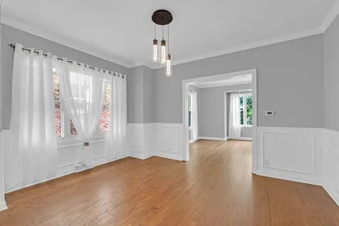 5830 North Nagle Avenue Chicago IL 60646