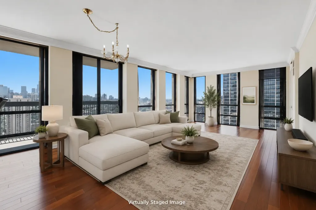 1660 North La Salle Drive Chicago IL 60614