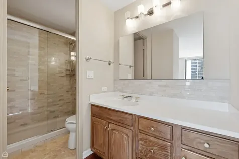 1660 North La Salle Drive Chicago IL 60614