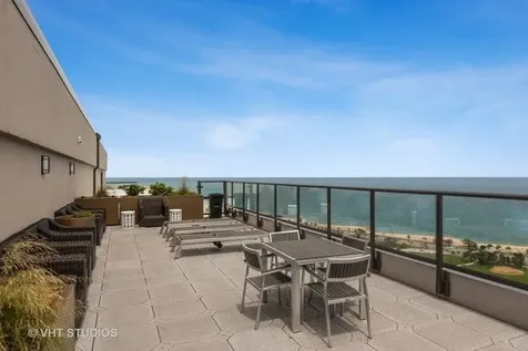 1660 North La Salle Drive Chicago IL 60614