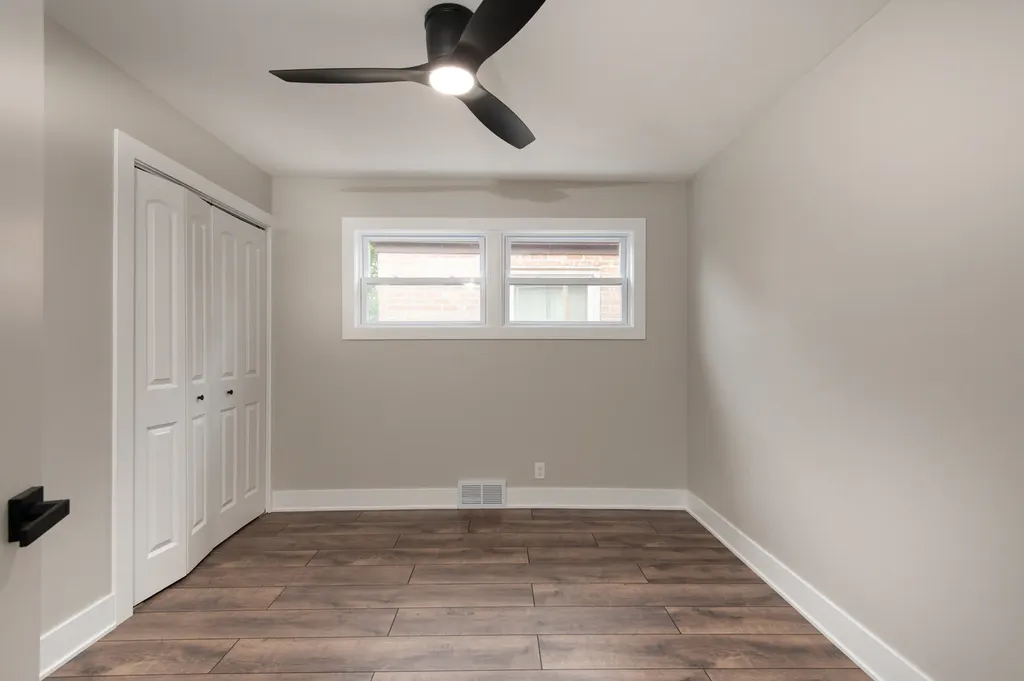 10338 South Vernon Avenue Chicago IL 60628