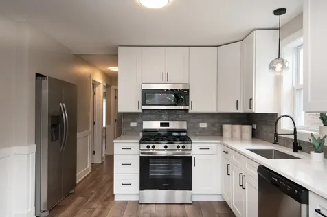 10338 South Vernon Avenue Chicago IL 60628