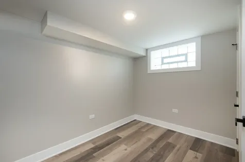 10338 South Vernon Avenue Chicago IL 60628