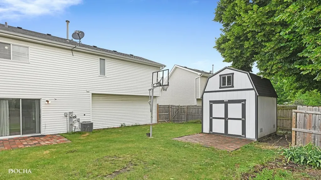 2805 Dorothy Drive Aurora IL 60504