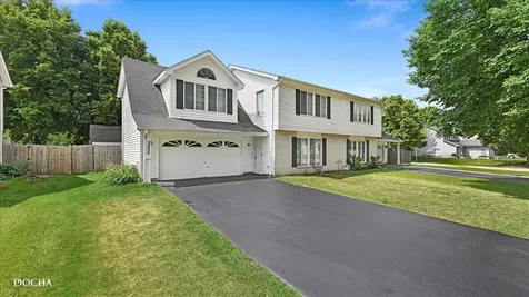 2805 Dorothy Drive Aurora IL 60504