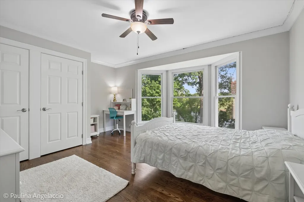 207 Lions Court Lake Zurich IL 60047