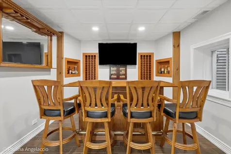 207 Lions Court Lake Zurich IL 60047
