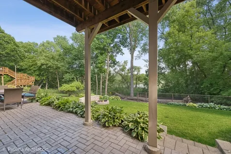207 Lions Court Lake Zurich IL 60047