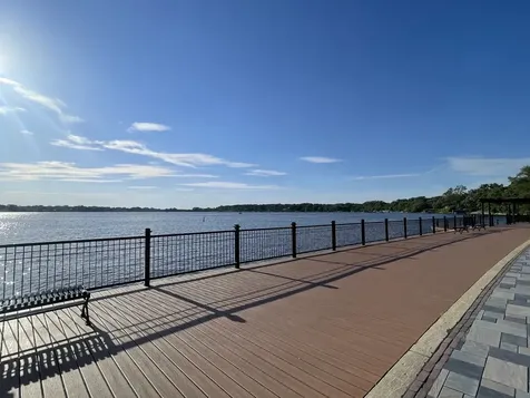 207 Lions Court Lake Zurich IL 60047