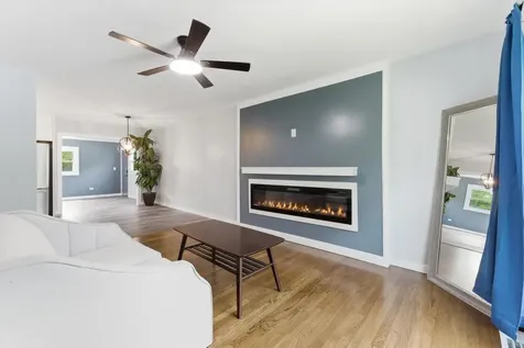 22499 Yates Avenue Sauk Village IL 60411