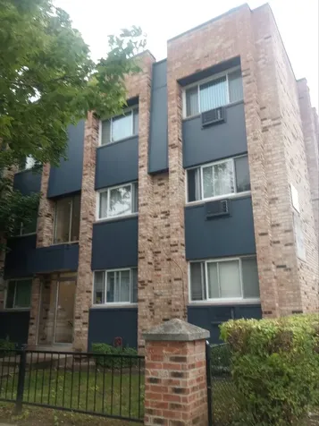 8631 West Foster Avenue Chicago IL 60656