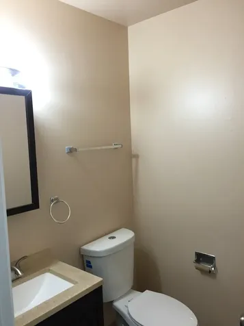 8631 West Foster Avenue Chicago IL 60656