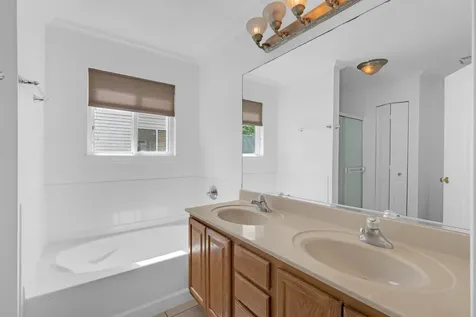 25880 West Brooks Farm Road Round Lake IL 60073