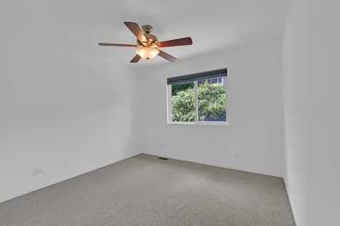 25880 West Brooks Farm Road Round Lake IL 60073