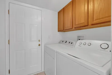 25880 West Brooks Farm Road Round Lake IL 60073