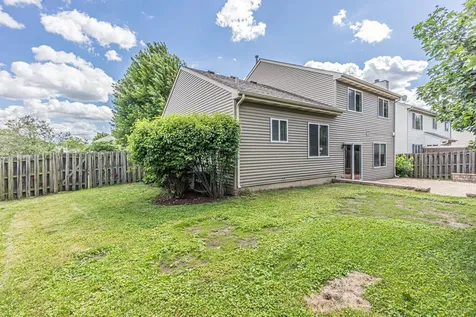 25880 West Brooks Farm Road Round Lake IL 60073
