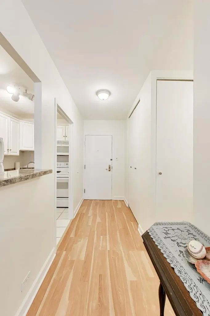 777 North Michigan Avenue Chicago IL 60611
