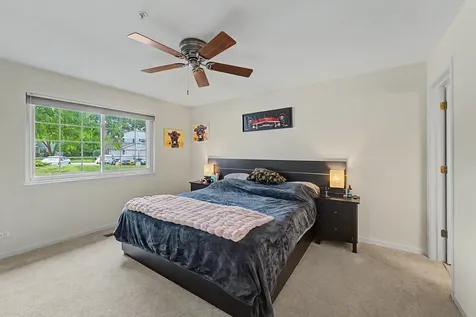 491 East Fawn Lane Palatine IL 60074
