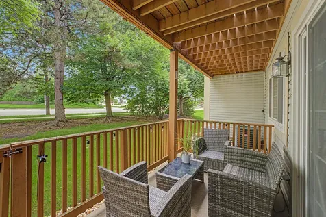 491 East Fawn Lane Palatine IL 60074
