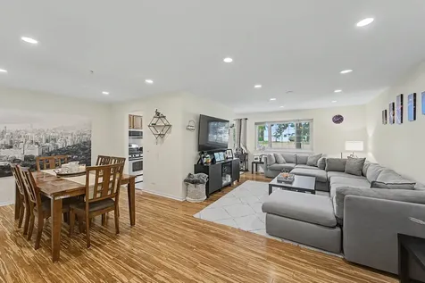 491 East Fawn Lane Palatine IL 60074