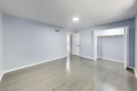 16w250 93RD Place Burr Ridge IL 60527