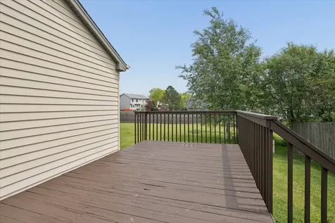 201 Bingham Circle Mundelein IL 60060