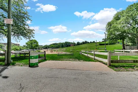 5503 Lakeside Drive Lisle IL 60532