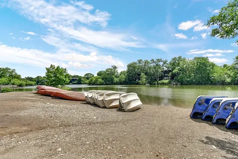 5503 Lakeside Drive Lisle IL 60532