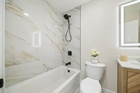 1030 Cobble Hill Court Hoffman Estates IL 60169