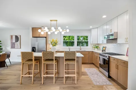 1030 Cobble Hill Court Hoffman Estates IL 60169
