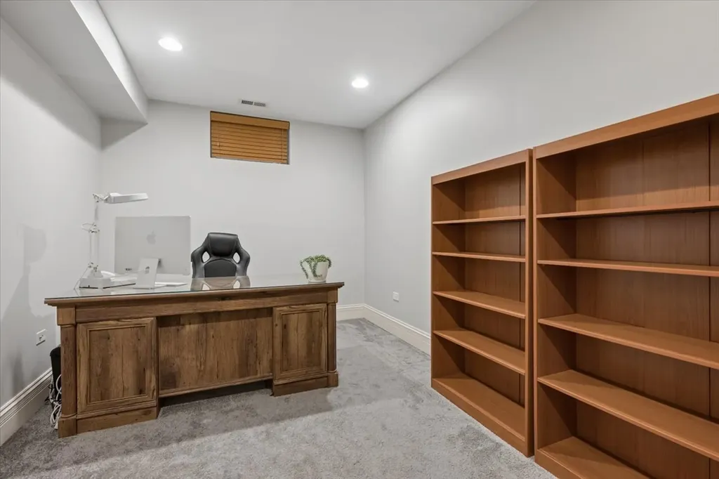 5054 West Berwyn Avenue Chicago IL 60630