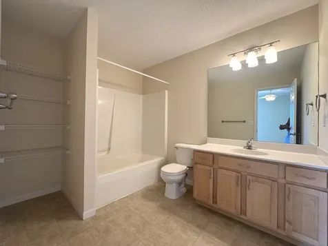 2090 Summerfield Lane Bourbonnais IL 60914