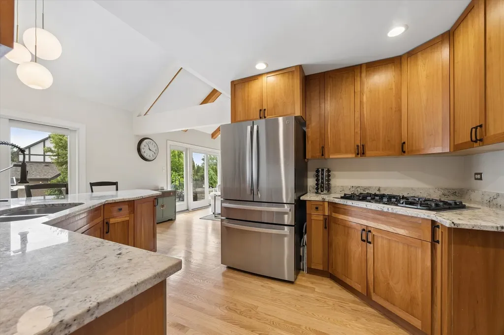 8300 Chelsea Lane Willow Springs IL 60480