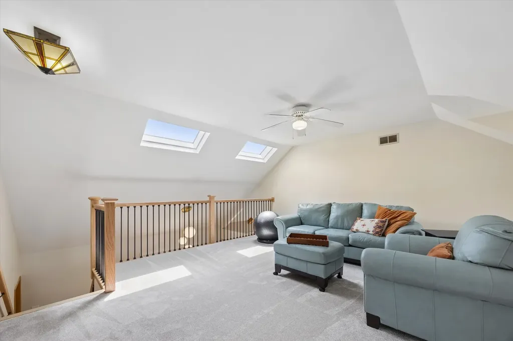 8300 Chelsea Lane Willow Springs IL 60480