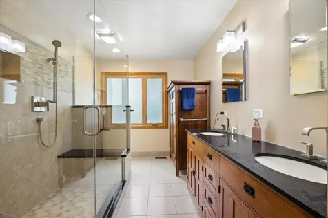 8300 Chelsea Lane Willow Springs IL 60480