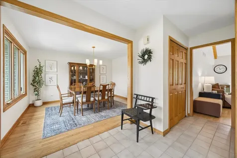 8300 Chelsea Lane Willow Springs IL 60480