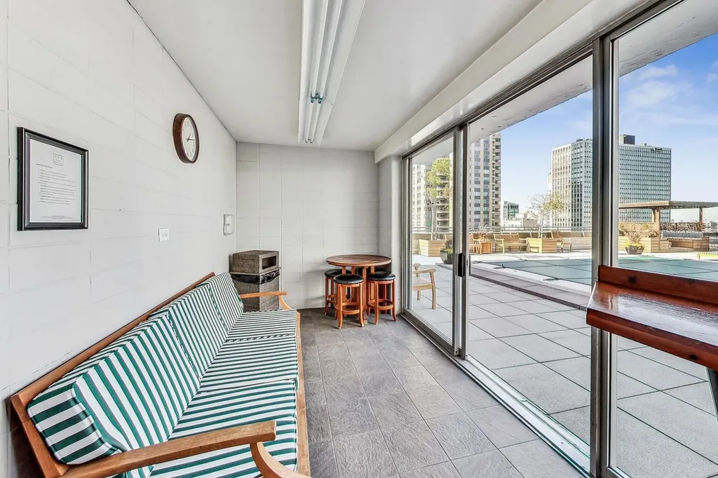 777 North Michigan Avenue Chicago IL 60611