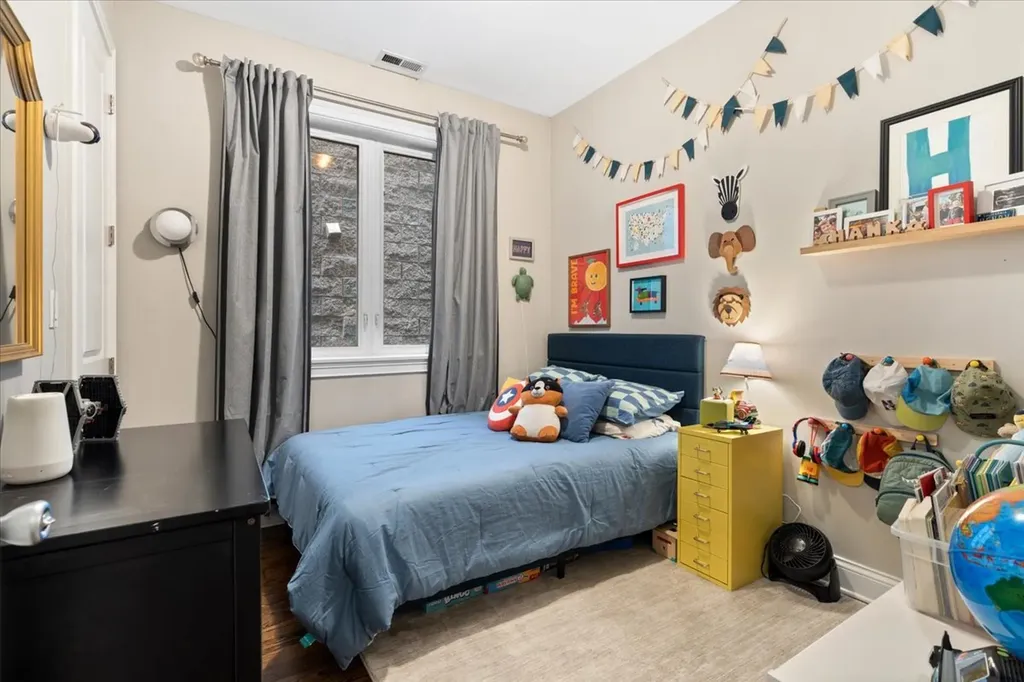 2726 West Cortez Avenue Chicago IL 60622
