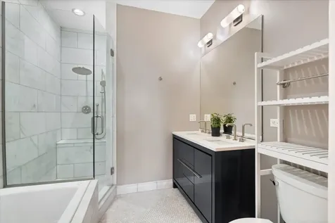 2726 West Cortez Avenue Chicago IL 60622