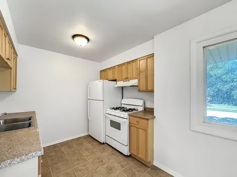 1342 South 14th Street St. Charles IL 60174