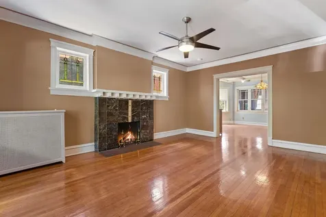 2051 East 72nd Place Chicago IL 60649
