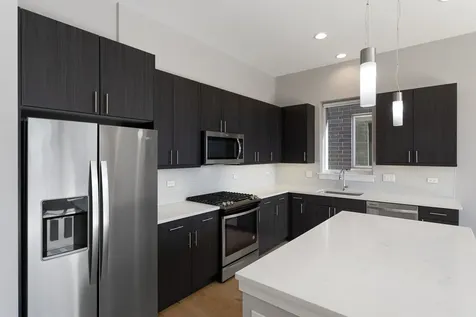 2522 West Addison Street Chicago IL 60618