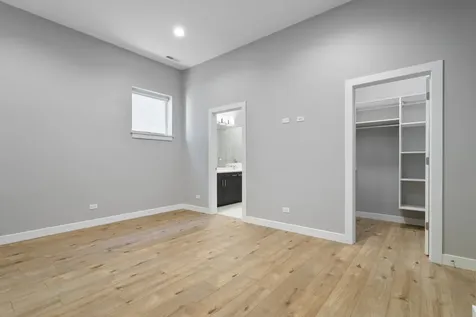 2522 West Addison Street Chicago IL 60618