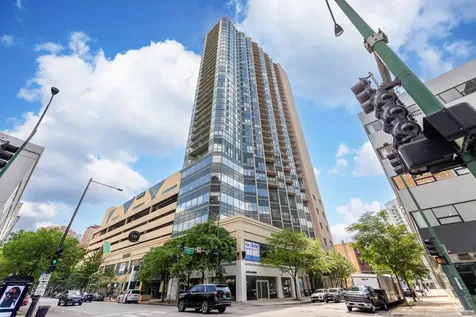 111 West Maple Street Chicago IL 60610