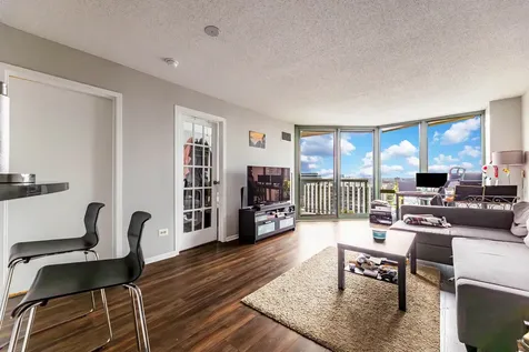 111 West Maple Street Chicago IL 60610