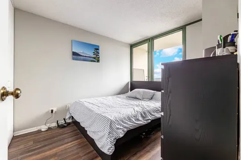 111 West Maple Street Chicago IL 60610