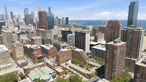 801 South Plymouth Court Chicago IL 60605