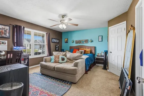 302 Zehr Lane Fisher IL 61843